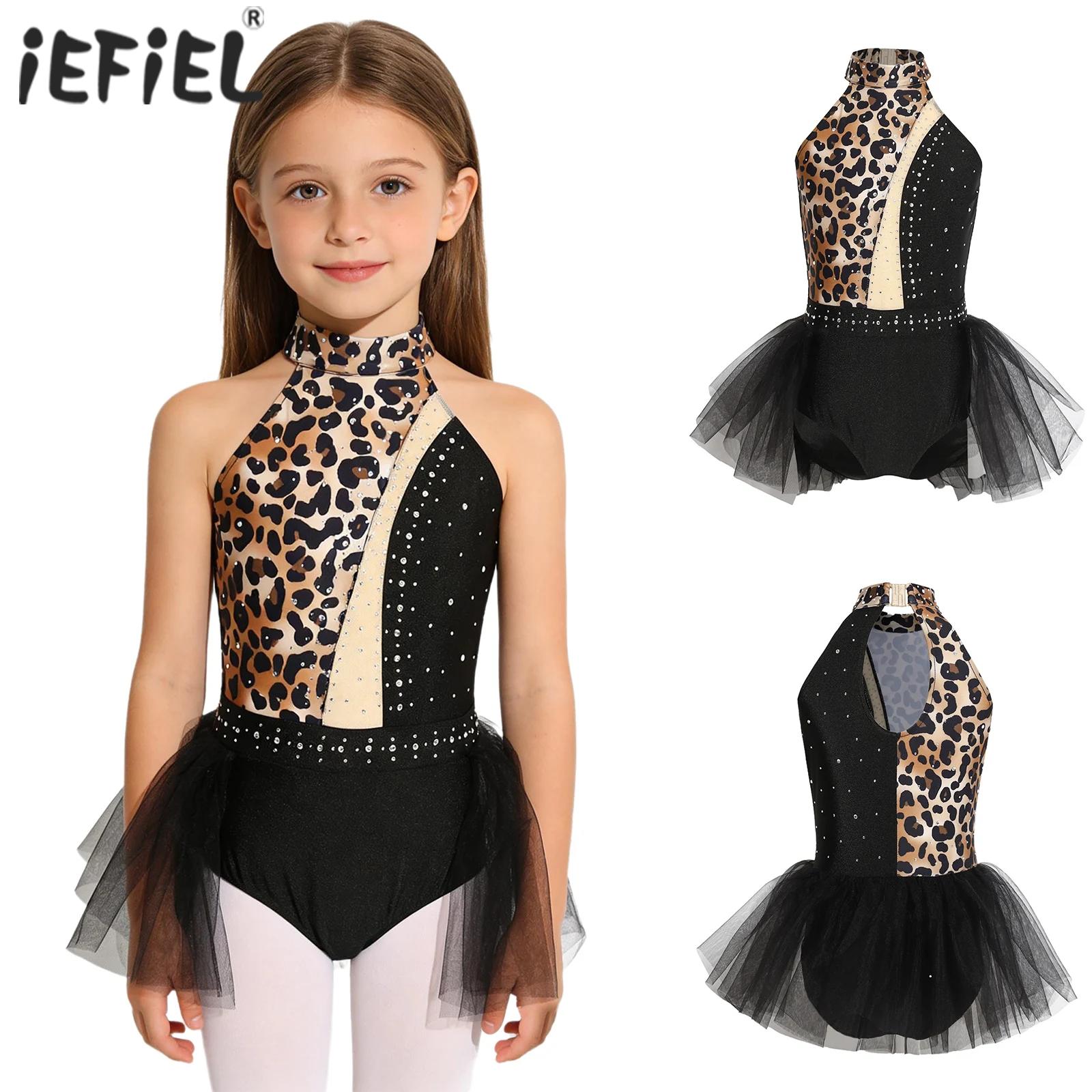 Macacão Infantil Feminino com  - Rhinestone Banding Trim avaliação e preço